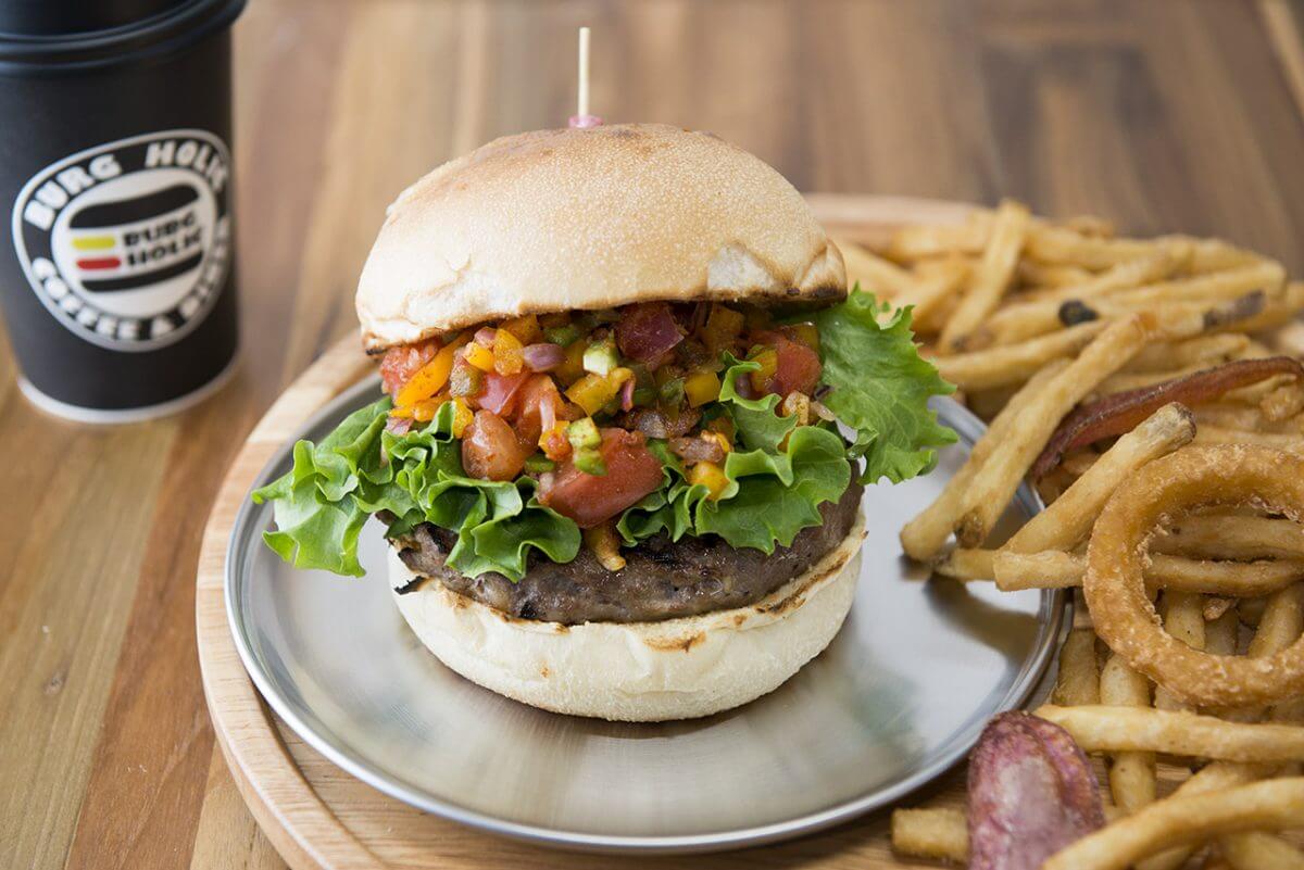 FRESH SALSA BURGER フレッシュサルサバーガー BURG HOLIC ステーキ・クラフトビール・ハンバーグ・ハンバーガー
